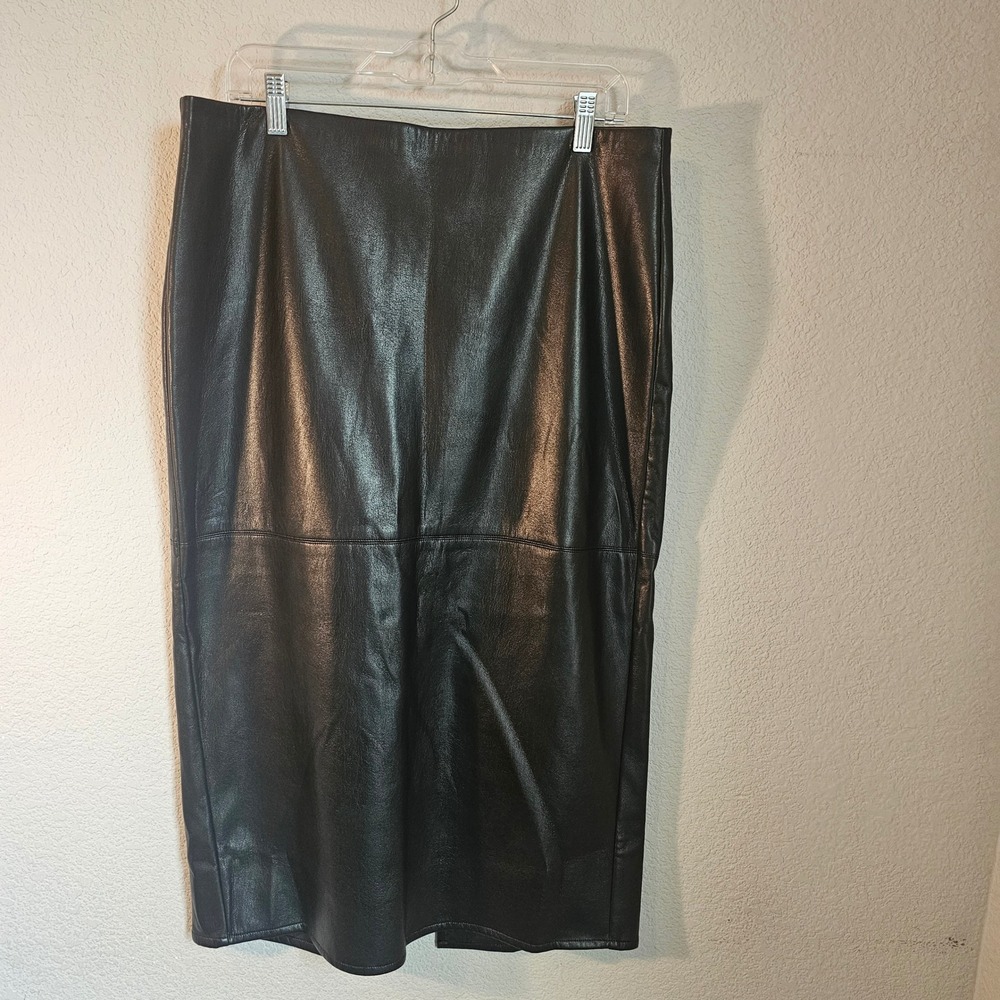 Good American faux leather pencil skirt black size 15 old money sexy office
